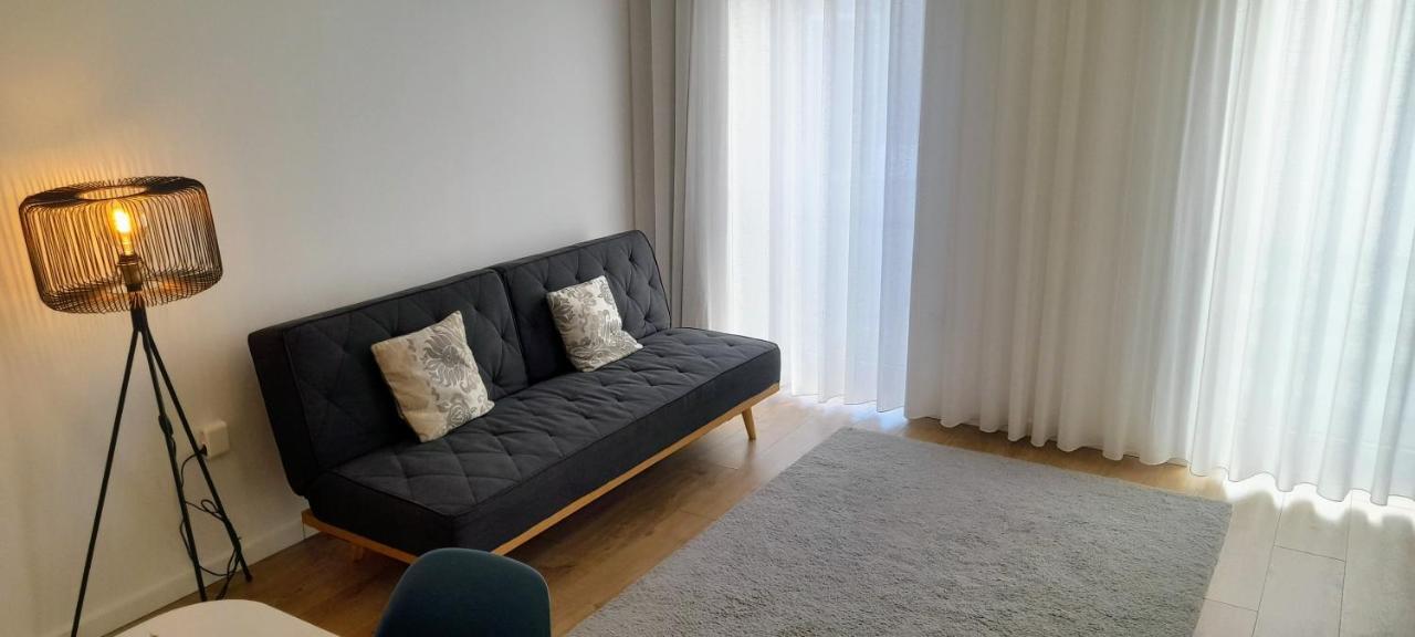 Light Brown Central Apartment Aveiro Buitenkant foto