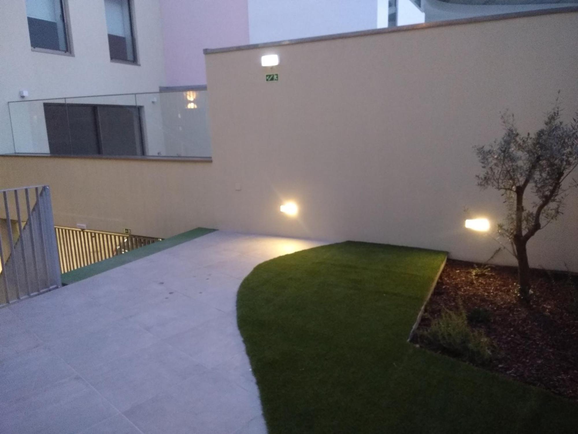 Light Brown Central Apartment Aveiro Buitenkant foto